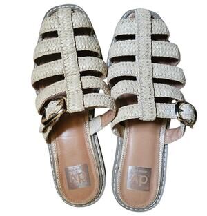 DV Dolce Vita Raffia Cage Fisherman Sandal Gold Buckle Size 9